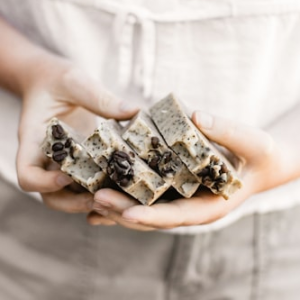 Oatmeal Honey Exfoliating Soap